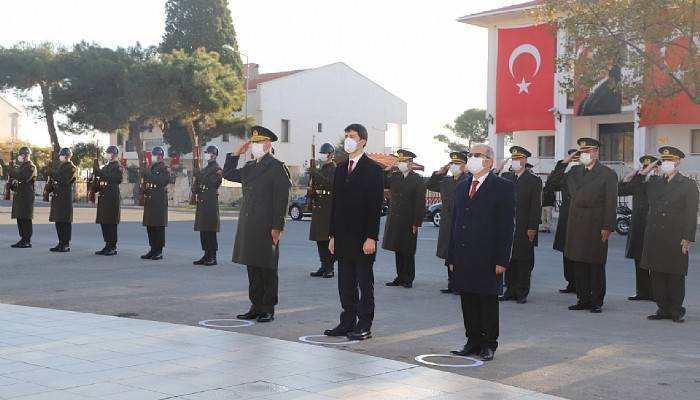 Gelibolu'nun Kurtuluşunun 98'inci Yıl Dönümü Törenle Kutlandı