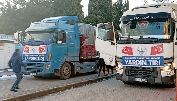 İki Yardım TIR'ı Hatay'a Uğurlandı