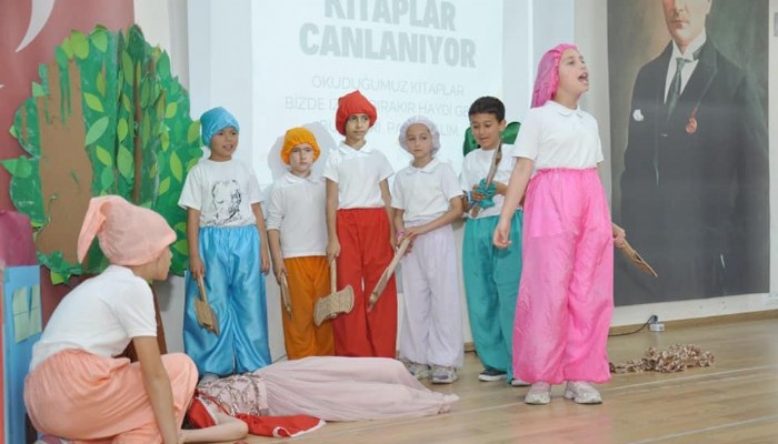 ‘Kitaplar Canlanıyor’ Projesinin Yıl Sonu Gösterimi