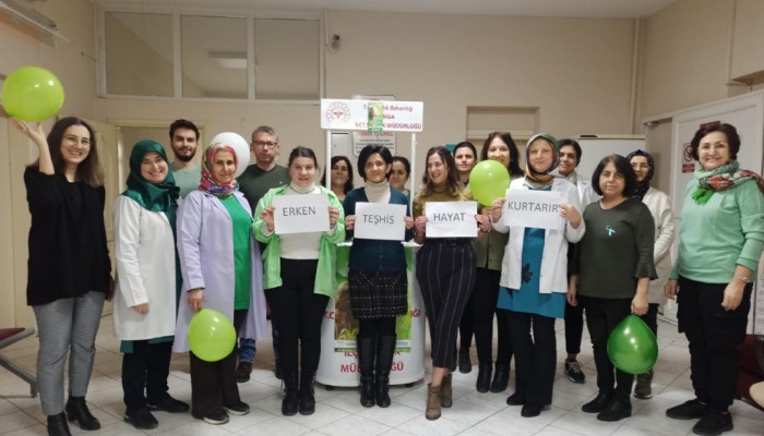 KADINLAR SERVİKS KANSERİNE KARŞI BİLGİLENDİRİLDİ