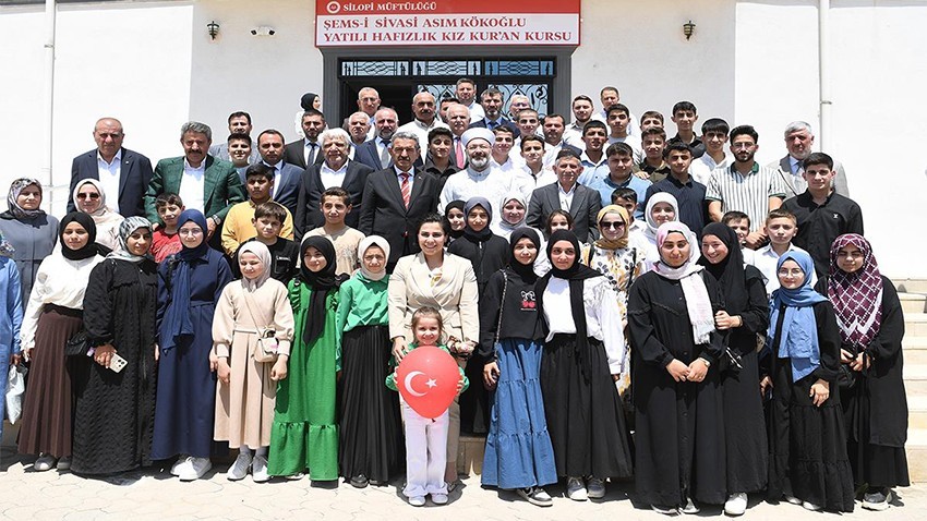 “İslam aleminde aile olmazsa toplum olmaz”