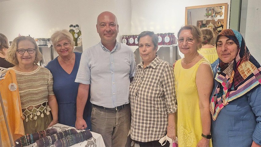 Bozcaada Kadın Kooperatifi Satış Noktası Hizmete Girdi