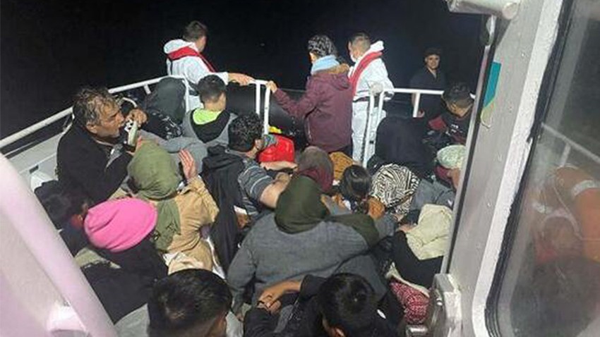 40 kaçak göçmen kurtarıldı