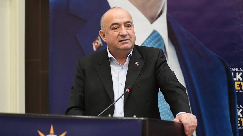 AK Partili Gider Özgür Özel siyasete de, CHP’ye de, Türkiye’ye de yakışmıyor