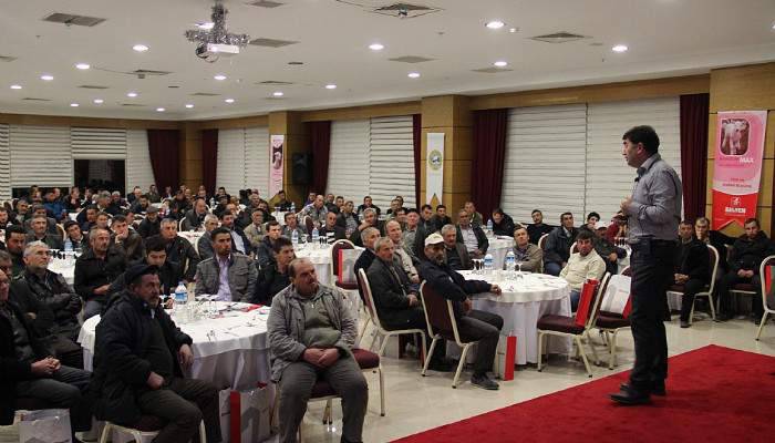 Çan süt üreticileri birliğinden besicilere konferans