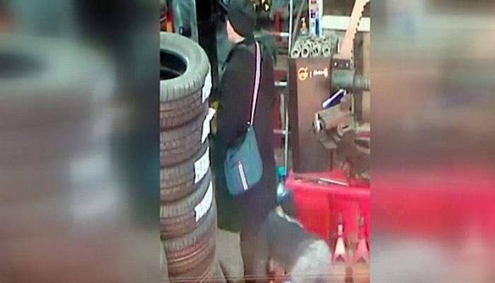  Tamirci genç kadını baldırından böyle ısırdı