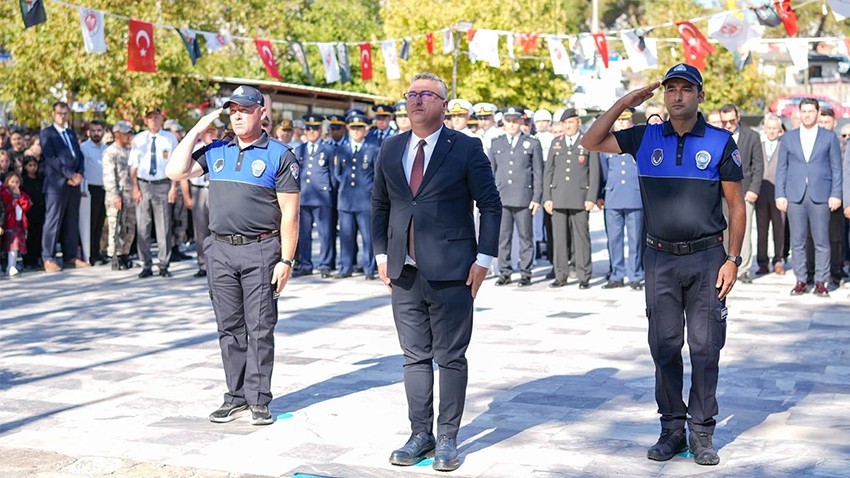 Ayvacık’ın Düşman İşgalinden Kurtuluşunun 104. Yılı Coşkuyla Kutlandı