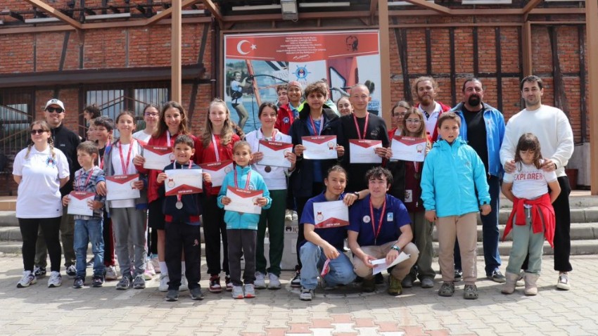 Çanakkale Gençlik ve Spor İl Müdürlüğü, Yelken Tutkunlarına Ödül Yağdırdı