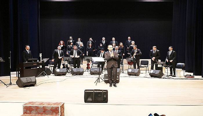 Öğretmenler Konser Verdi