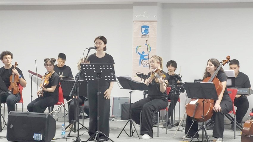 Çocuk Kültür Evi Çocuk ve Gençlik Orkestrası, ÇOMÜ'de sahne aldı