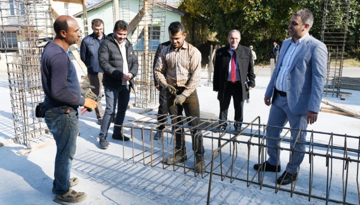 Cami inşaatı devam ediyor