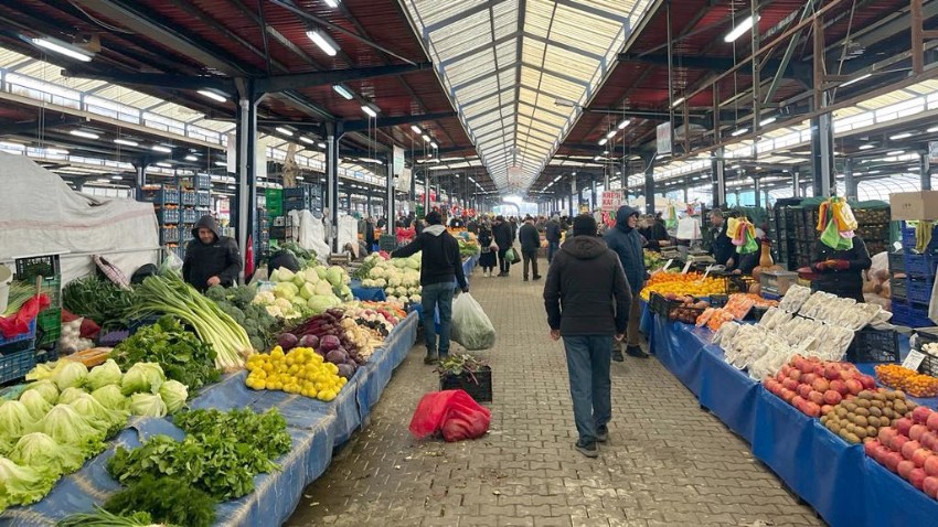 Cuma Pazarı'nda Zam Yok