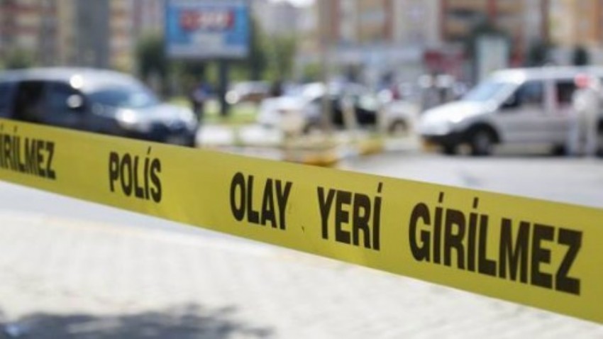 Polisin GBT kontrolünde silahlar patladı: 1 ölü, 1 ağır yaralı  