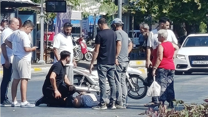 Cuma Pazarı kavşağında trafik kazası