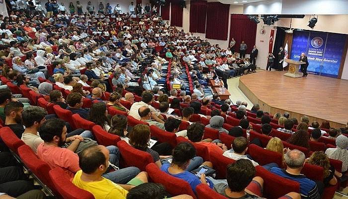 Dünyaca ünlü Türk bilim adamları Çanakkale'de buluştu