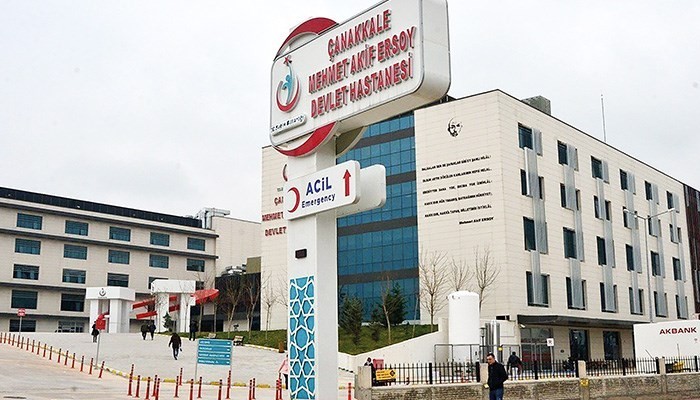 Mehmet Akif Ersoy Hastanesinde Yeni Dahiliye Uzmanı ve Cerrah Göreve Başladı