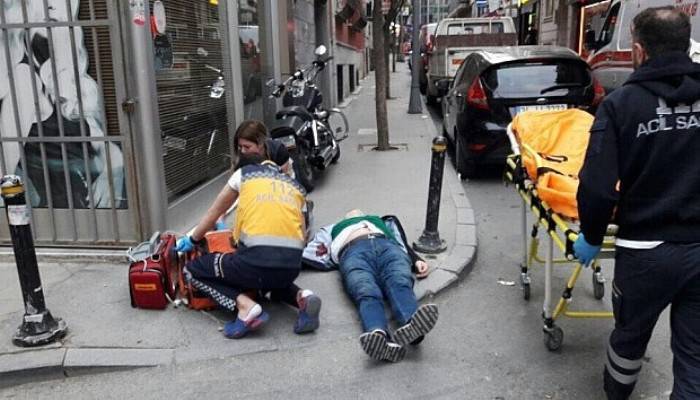 Şişli’de sokak ortasında silahlı kavga: 1 yaralı