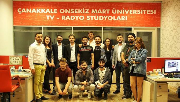 Ünlü radyocu ve sanatçılar ÇOMÜ’de buluştu