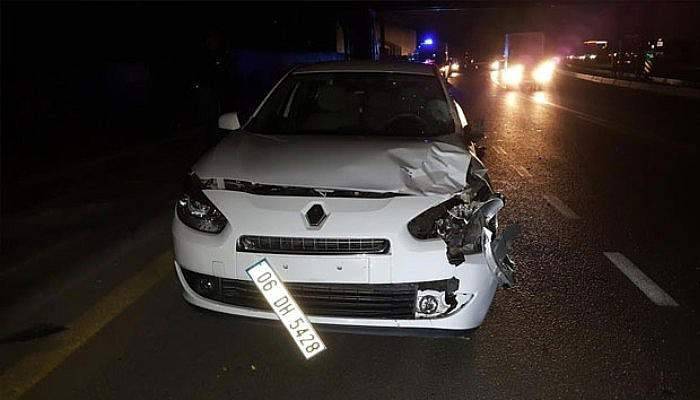 Karşısına geçmek isteyen kadına çarptı: 1 ölü