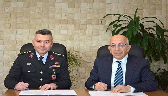 “Çanakkale Savaşlarında Seyyar Jandarma Birlikleri” Temalı Projenin Protokol İmzası Gerçekleşti