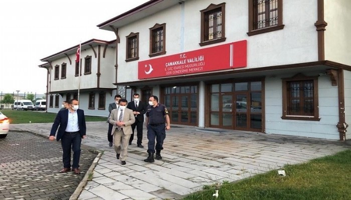 Vali İlhami Aktaş, Ayvacık Geri Gönderme Merkezinde incelemelerde bulundu
