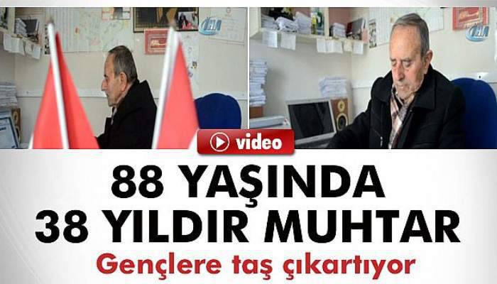 Gençlere taş çıkartıyor