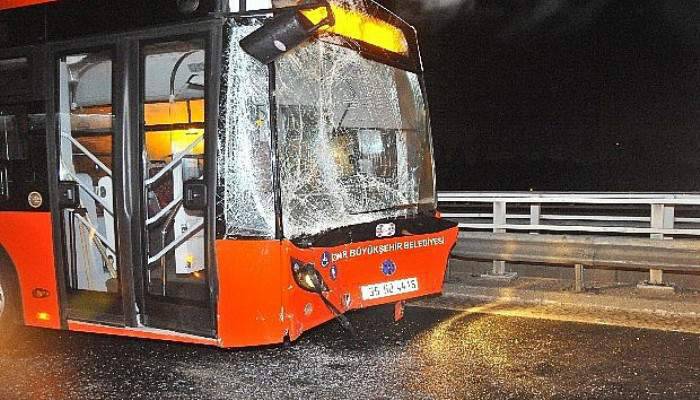 İzmir’de zincirleme kaza