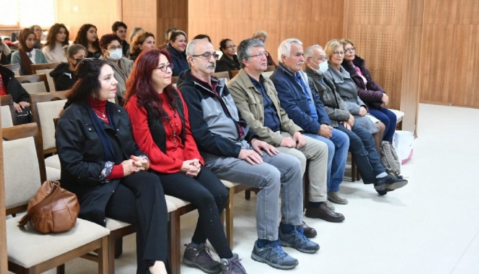 Mutluay, 'Okullarda 1 Öğün Ücretsiz Yemek' Etkinliğine Katıldı