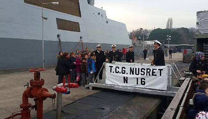 Nusret, Donanma Komutanlığı'nda ziyarete açıldı