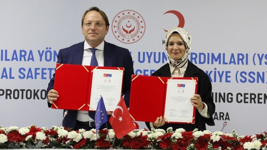 Yabancılara Yönelik Sosyal Uyum Yardımı (Ysuy) Projesi İmzalandı
