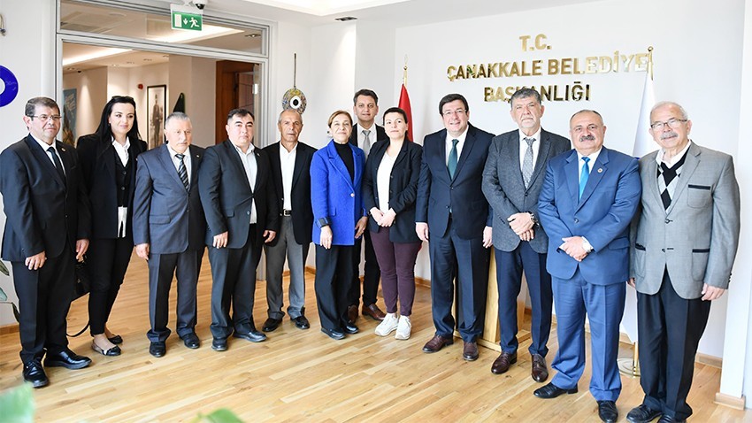 Başkan Erkek konuklarını ağırladı