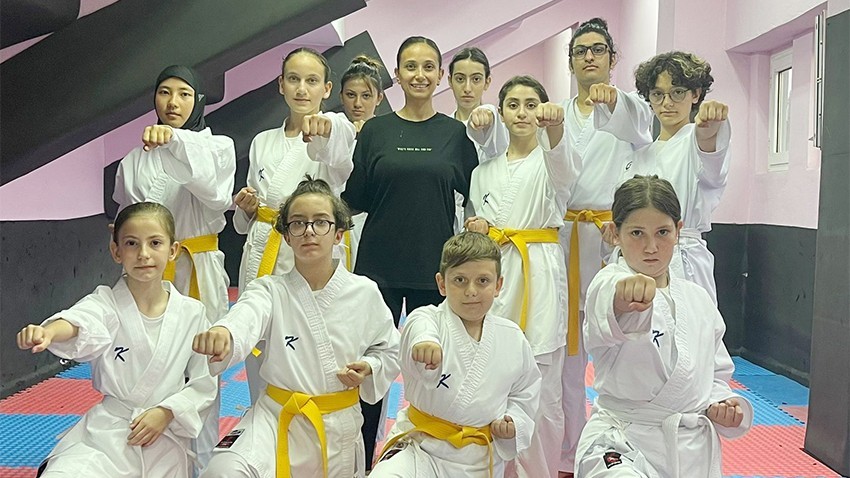 Karateciler Yetiştiriliyor
