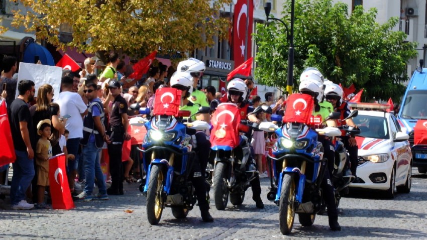 Çanakkale’de 30 Ağustos Zafer Coşkusu Yaşandı (VİDEO)