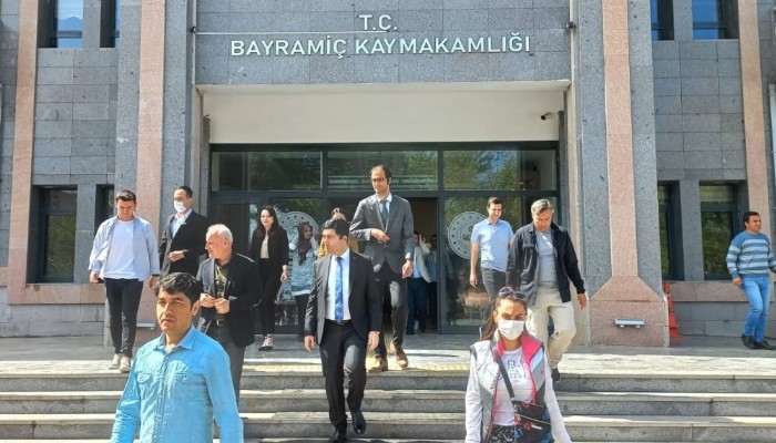 Bayramiç Kaymakamlığında Deprem Anı  ve Tahliye Tatbikatı Yapıldı