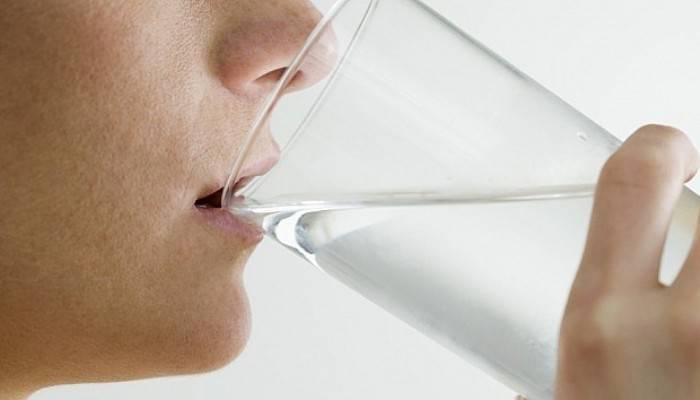  Su içmenin çok önemli 6 faydası