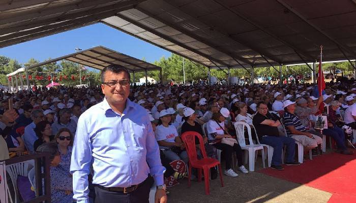 Kurultayı Karalama Kampanyası Ucuz Kahramanlıktır