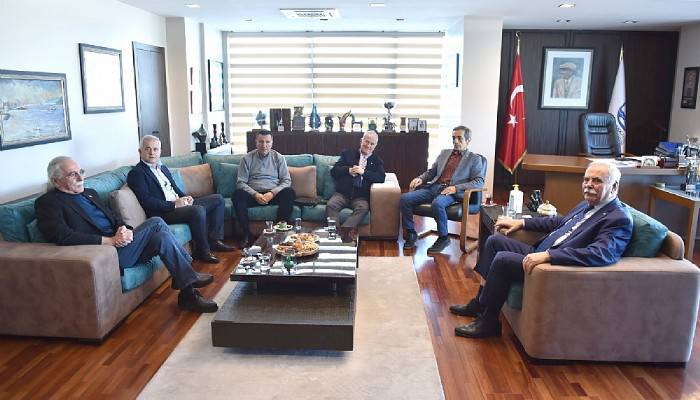 CHP ÖNCEKİ İL BAŞKANLARINDAN BAŞKAN GÖKHAN’A DESTEK