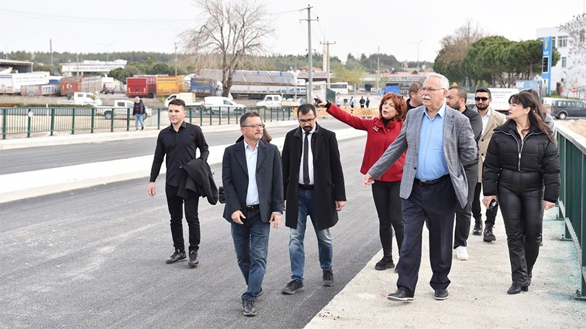 Başkan Gökhan, 4. Taşıt Köprüsünde İncelemelerde Bulundu