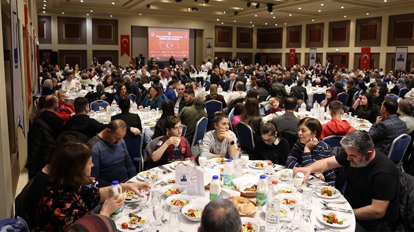 Şehit Aileleri ve Gaziler İftarda Bir Araya Geldi