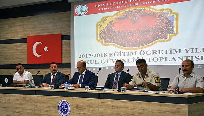 Biga'da okul güvenliği toplantısı