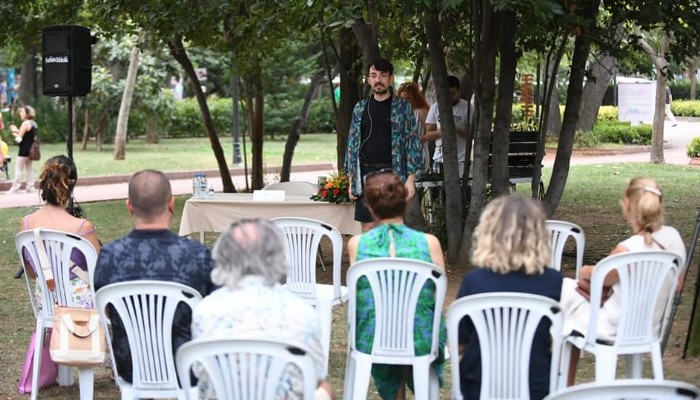 Festival kapsamında düzenlenen söyleşiler ilgi gördü