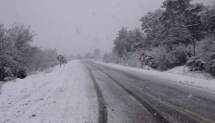 Çanakkale’de 18 köy yolu kapandı!