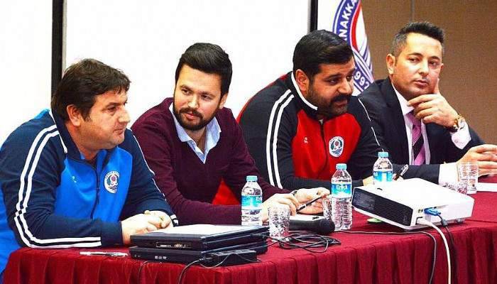 Lapseki’de öğrencilerle spor söyleşisi