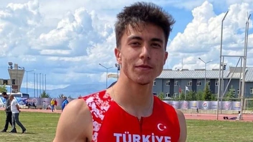 ÇOMÜ’lü Öğrenci Milli Atlet Oğuz Uyar Amerika’da 200 metre rekorunu kırdı