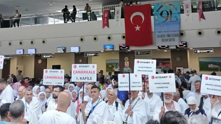 Hacı Kafilesi Kutsal Topraklara Uğurlandı