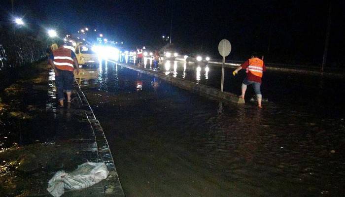 Çanakkalte-Tekirada yolu kapandı 