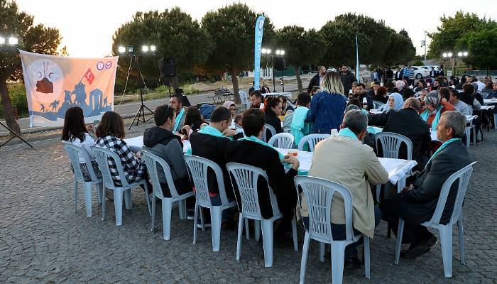 Çanakkale'de 'şehit tıbbiyeliler' anıldı