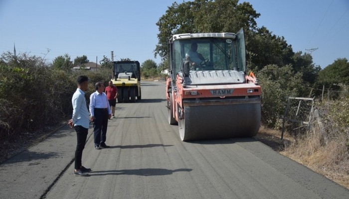 Kaymakam Gürdal beton yol çalışmalarını inceledi