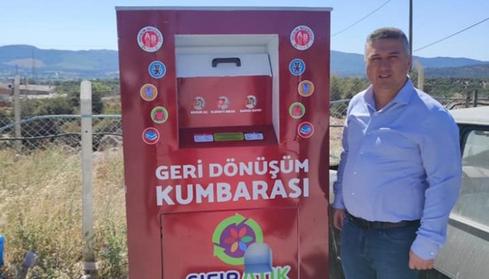 Geri dönüşüm kumbaraları yerleştirildi