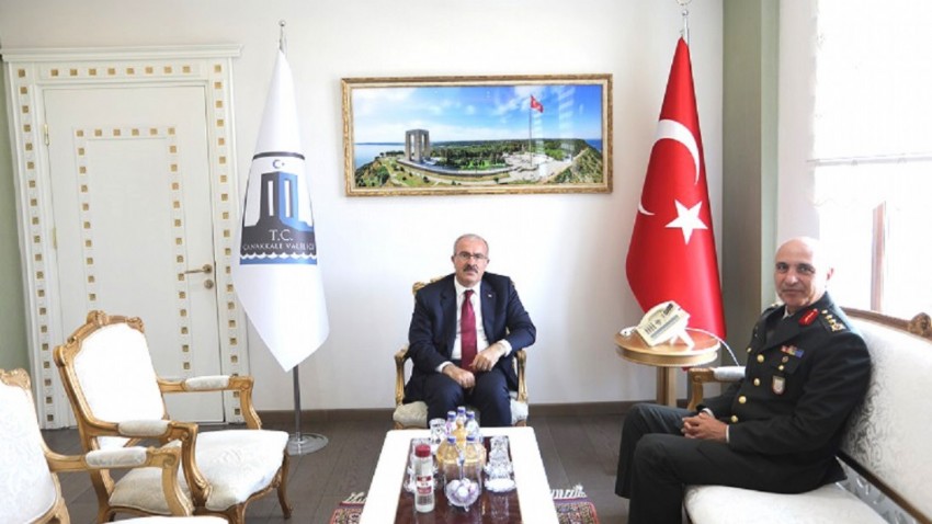 2. Kolordu Komutanı Tümgeneral Rasim Yaldız'dan Valimiz Doç. Dr. Ömer Toraman'a Hayırlı Olsun Ziyareti